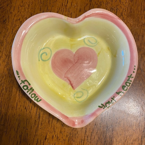 Bath and Bodyworks heart shaped dish. ‎ Vintage - Picture 5 of 14